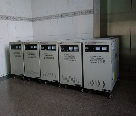 電梯專(zhuān)用穩(wěn)壓電源